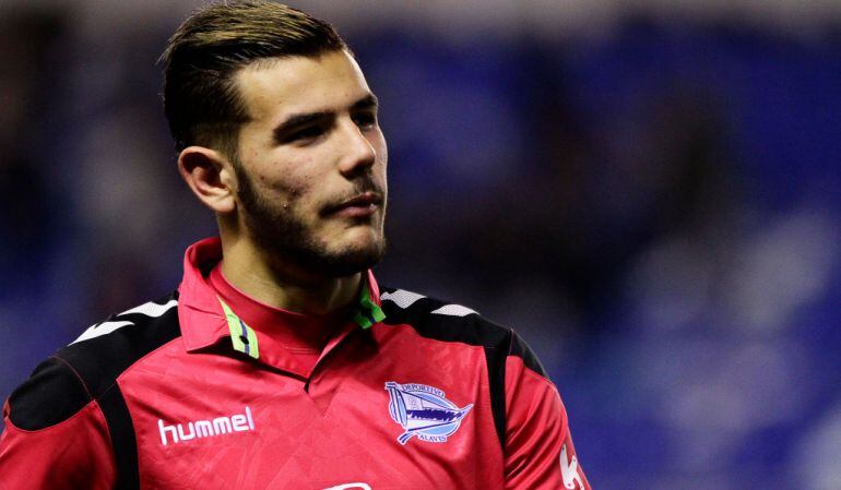 Theo, durante un partido con el Alavés esta temporada