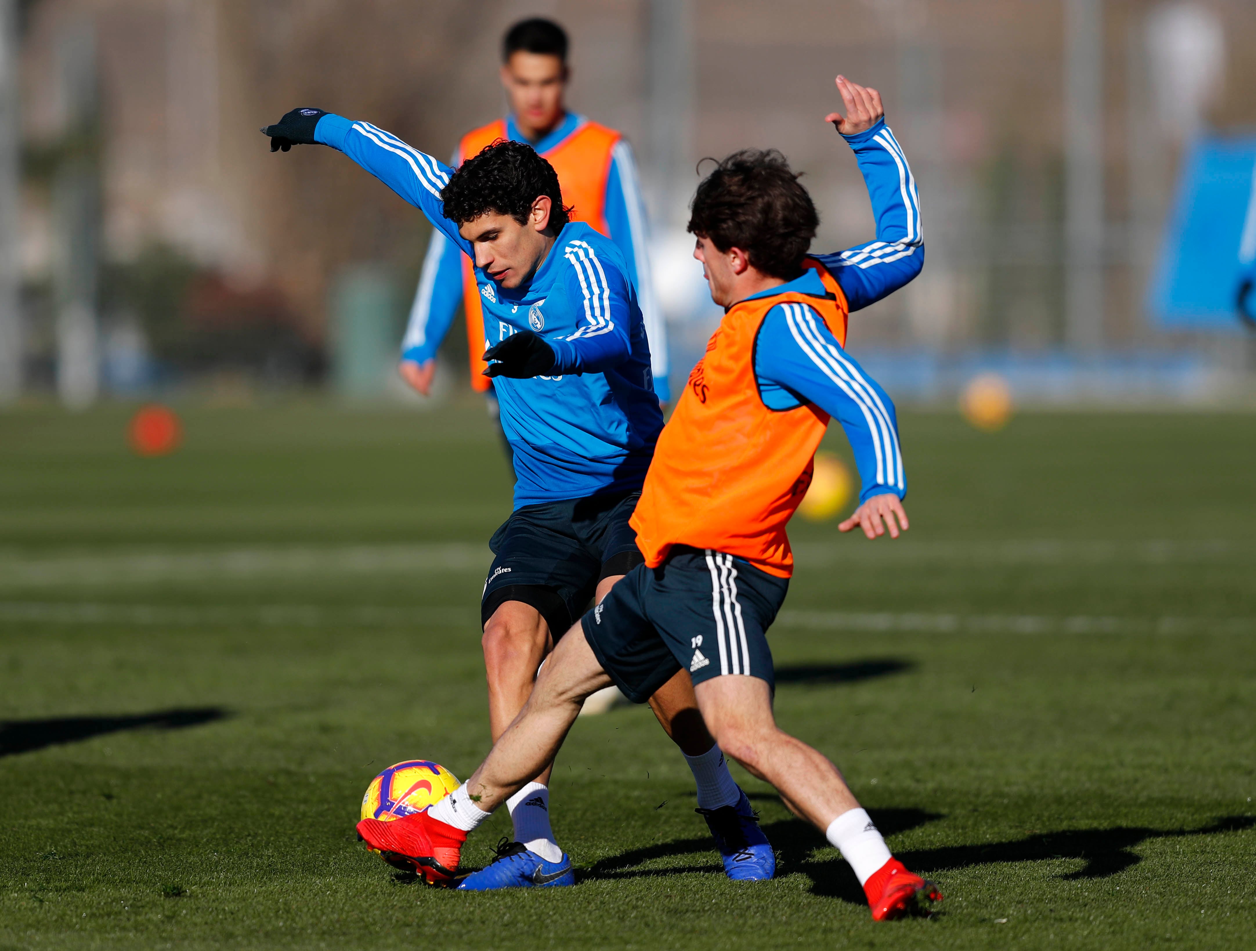 Jesús Vallejo y Álvaro Odriozola durante una sesión de entrenamiento.