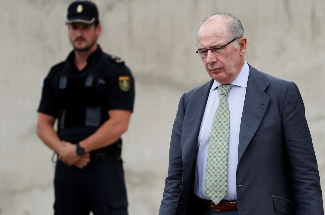 Rodrigo Rato, saliendo de la Audiencia Nacional.