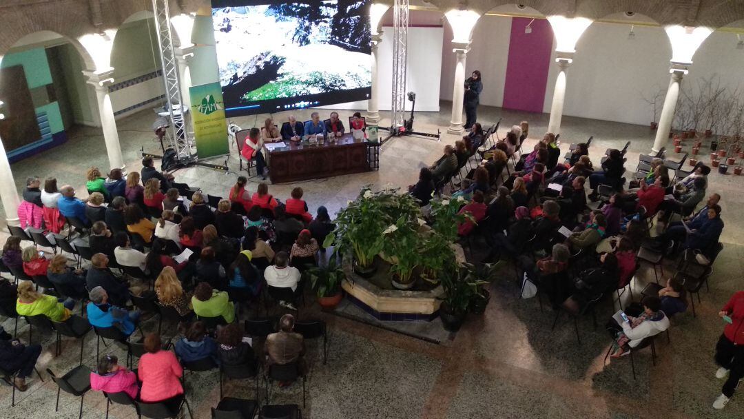 El X encuentro demontañeras concentró a 130 mujeres en Cazorla