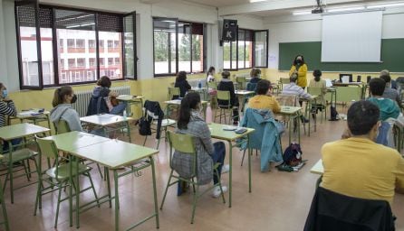 Un grupo de profesores en examinándose para conseguir plaza en Castilla y León