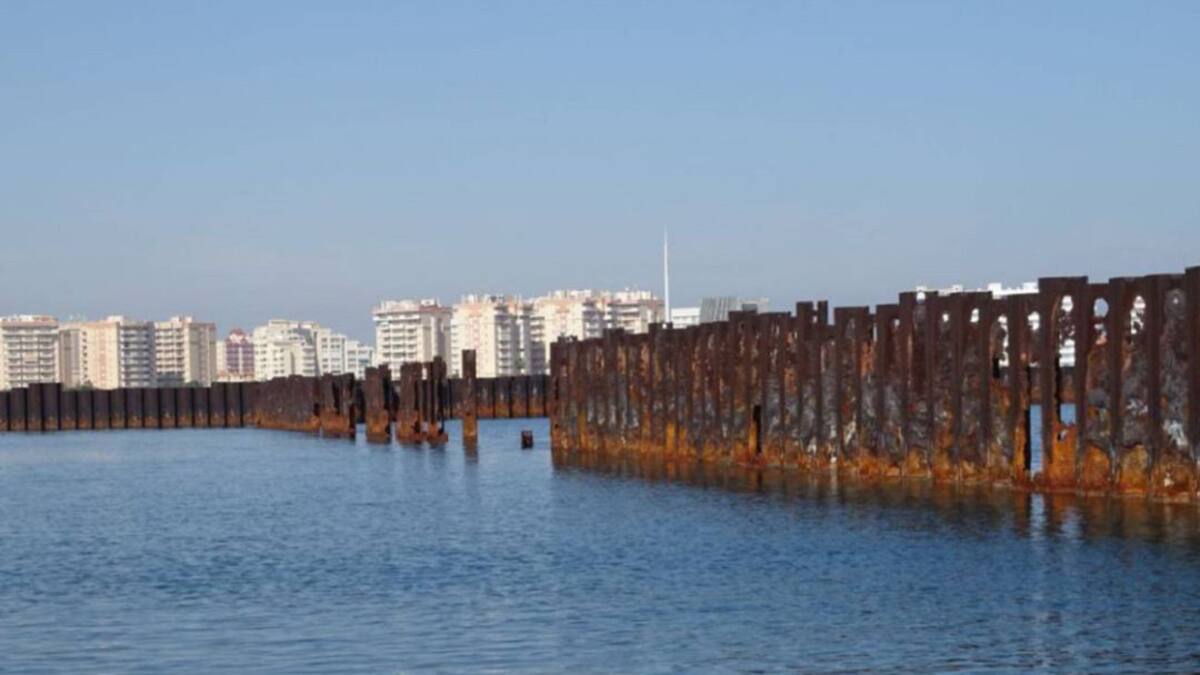 El PSOE exige a López Miras que acepte la colaboración leal del Gobierno central para recuperar Puerto Mayor