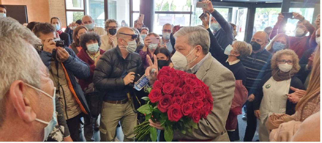 Francisco Toscano en un momento de la despedida de la alcaldía de Dos Hermanas