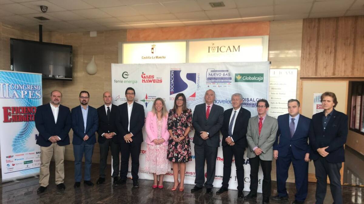 Caballero anuncia nuevas ayudas a la eficiencia energética