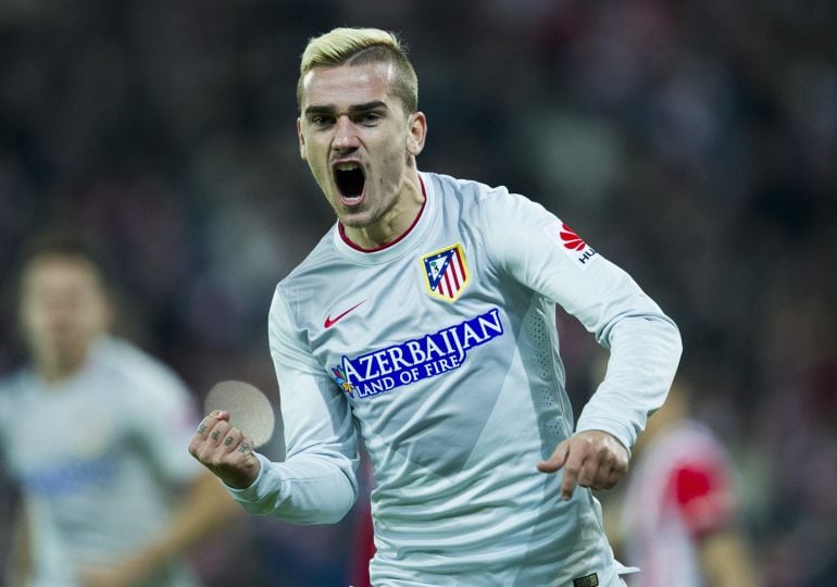 Antoine Griezmann consigue un &#039;hat-trick&#039; ante el Athletic para conseguir la remontada del Atlético ante el Athletic.