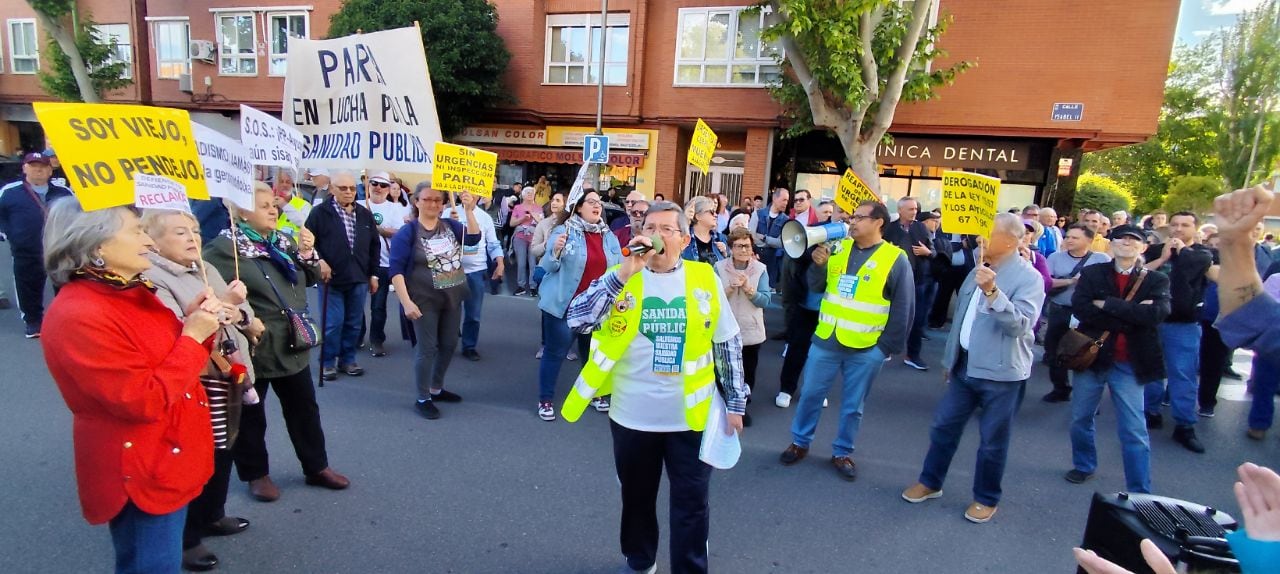 La manifestación de pensionistas en Parla