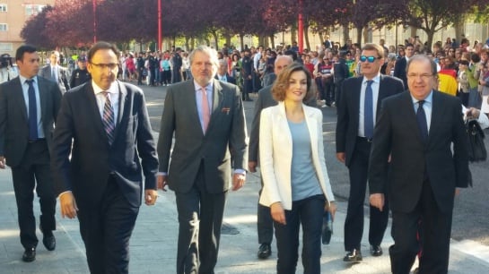 Llegada de la Reina Letizia al Colegio Marqués de Santillana acompañada del Ministro de Educación, el Presidente de la Junta de Castilla y León y el Alcalde de Palencia