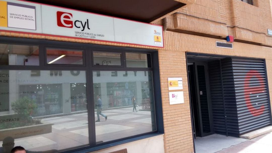 La oficina de ECyL de Aranda restó en mayo 28 parados