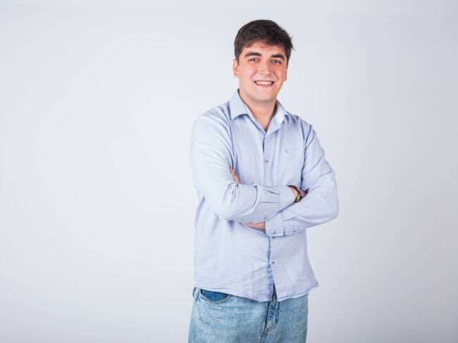 Tomás Marín, la nueva imagen de los Informativos y Deportes de Radio Ontinyent