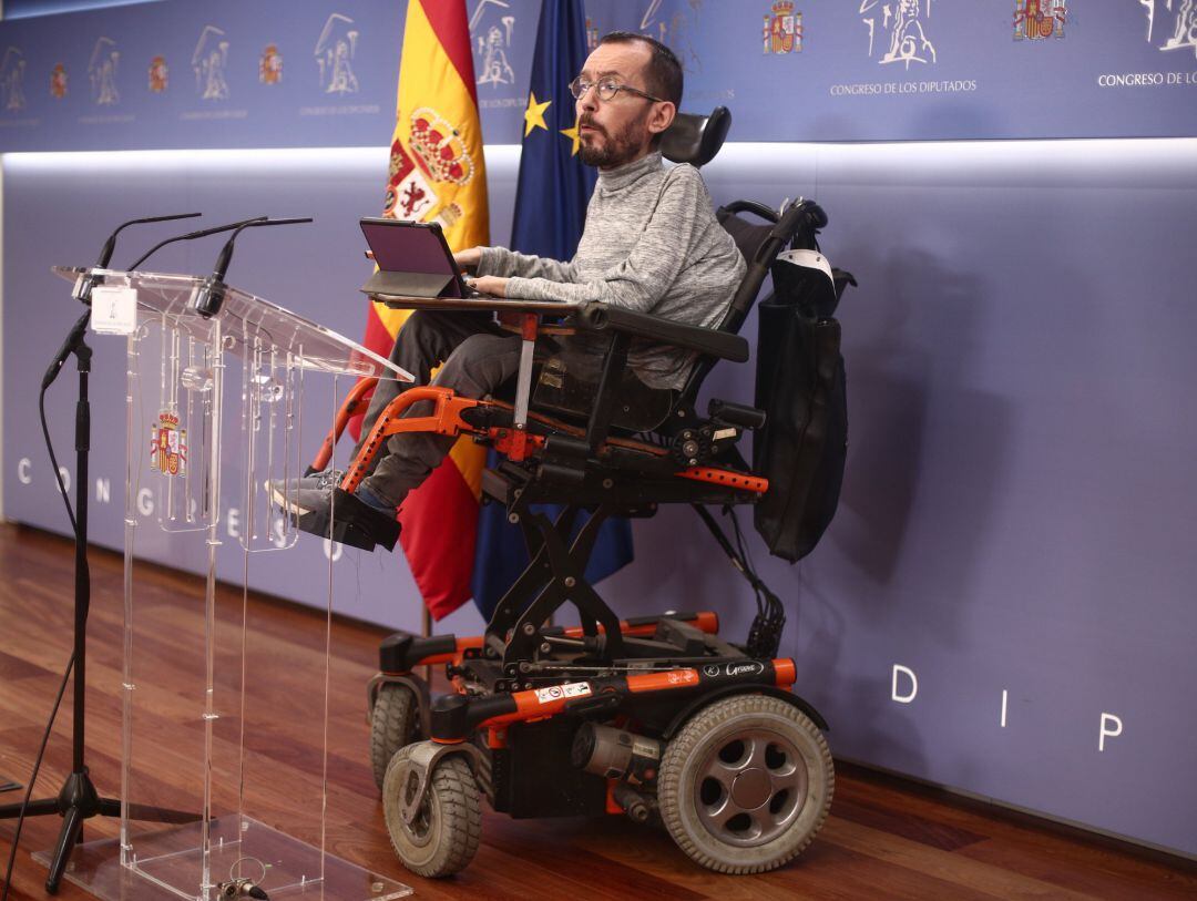 El secretario de organización de Unidas Podemos, Pablo Echenique, en una imagen de archivo en el Congreso de los Diputados, en Madrid, el pasado 4 de febrero de 2021.