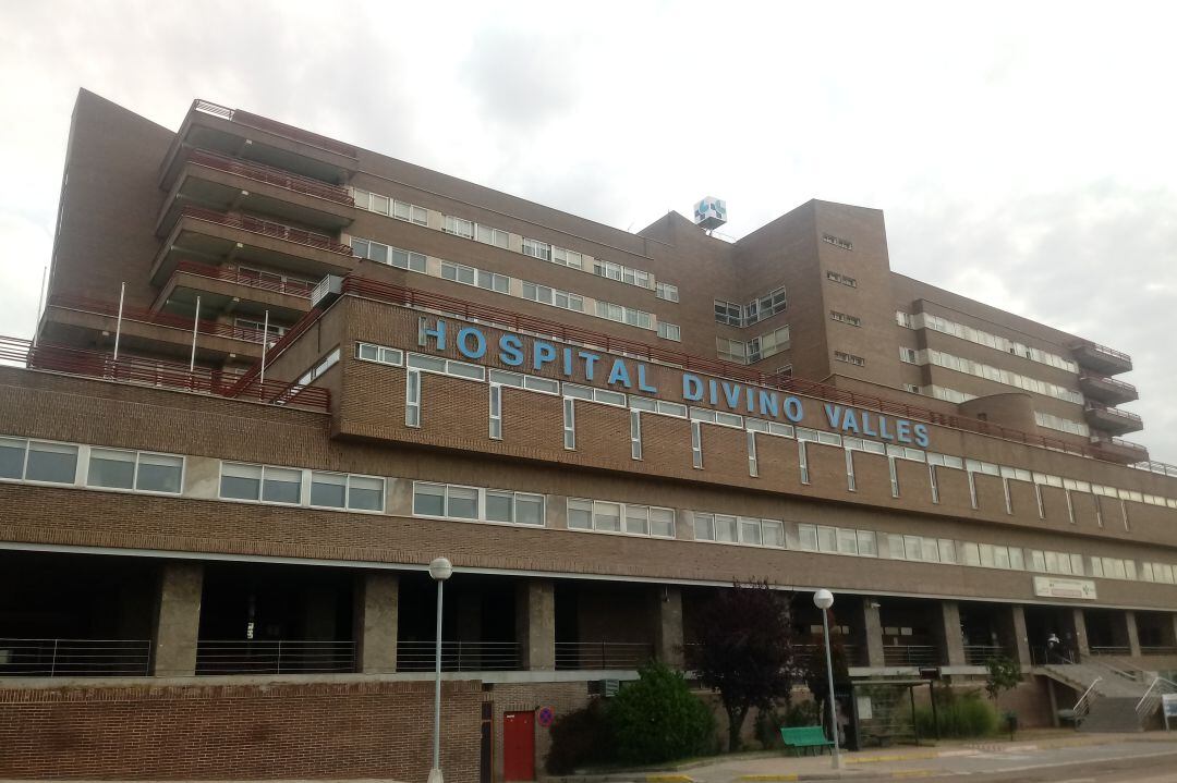 El hospital Divino Valles podría reforzar la asistencia hospitalaria junto al HUBU, según la campaña por su plena operatividad