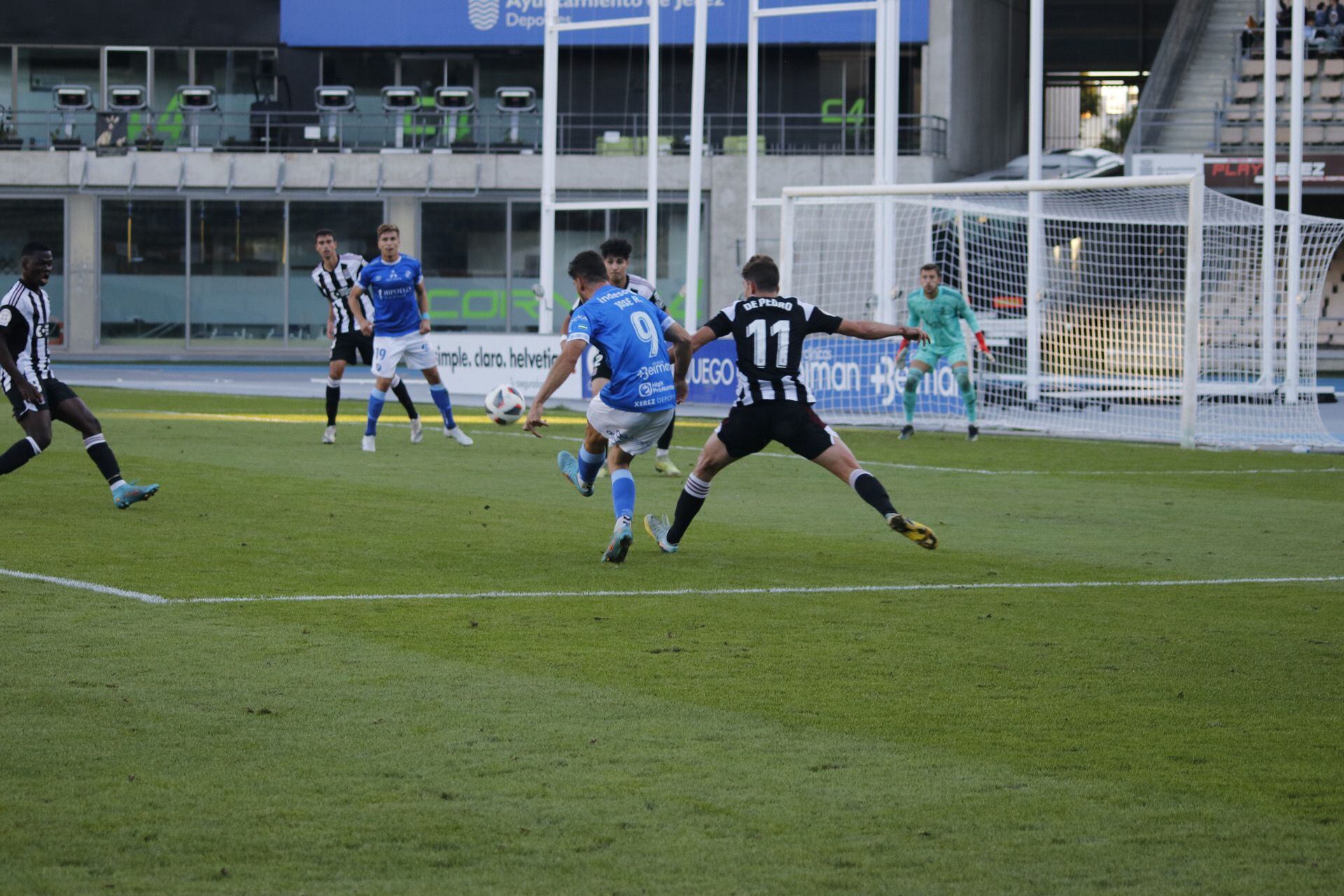 Partido del Xerez DFC ante el Cartagena B