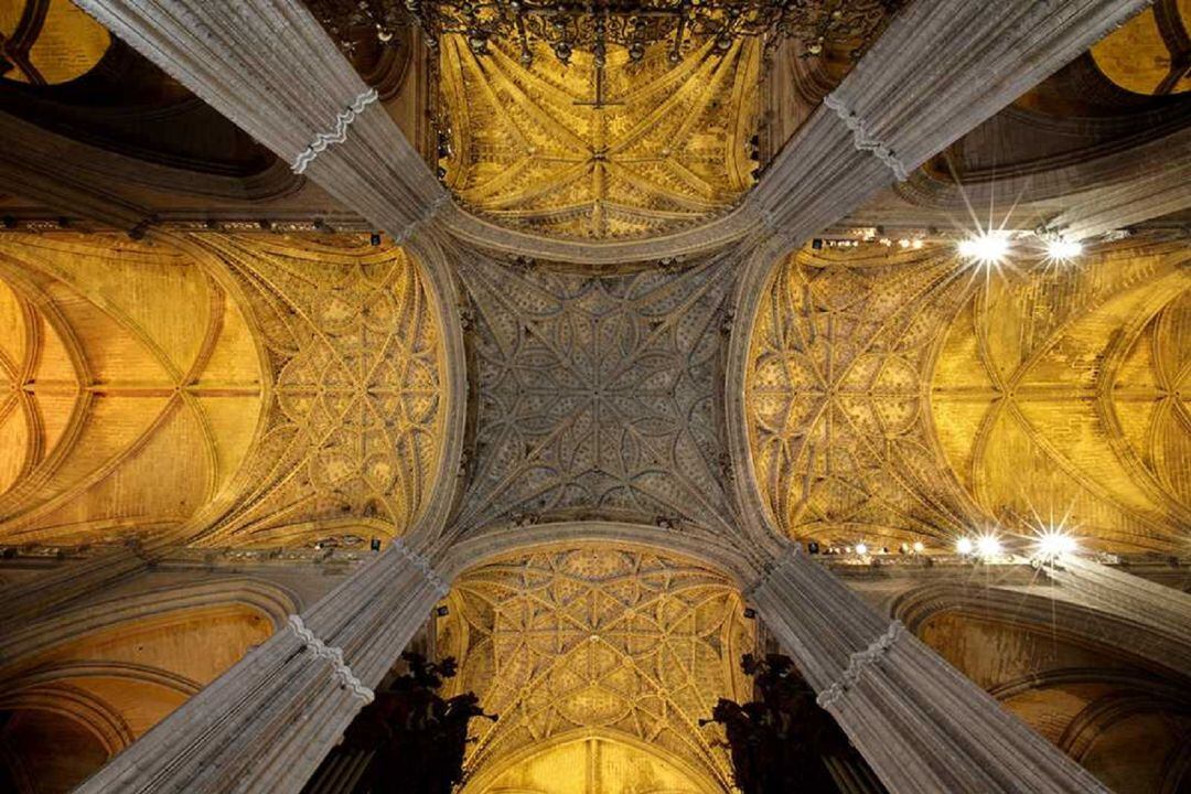 Imagen del crucero de la Catedral de Sevilla