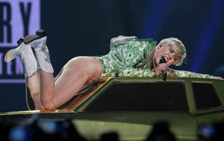 Miley Cyrus, durante uno de sus conciertos en el Palau Sant Jordi de Barcelona