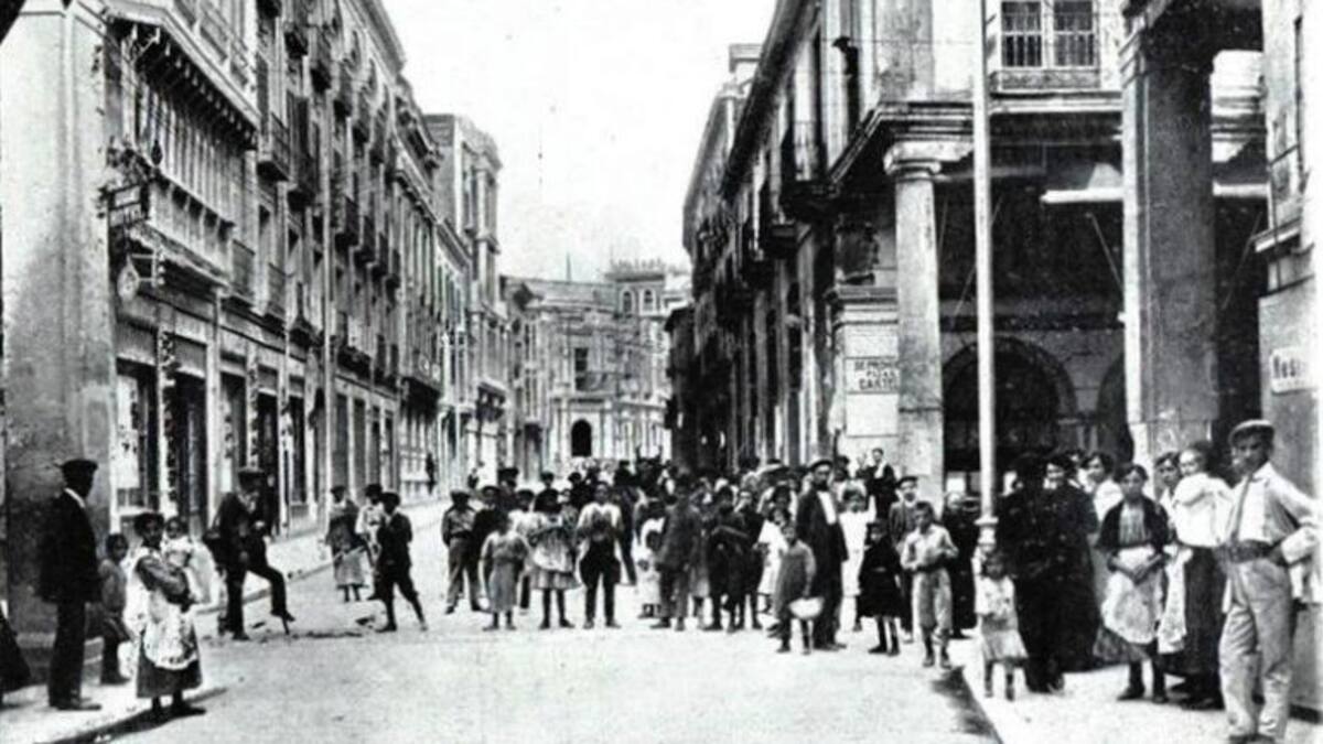 Hoy por Hoy viaja en el tiempo de la mano de Julián García Torrellas