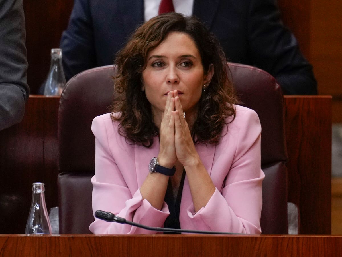 Mas Madrid propone un cambio en la ley para que Ayuso no pueda destinar dinero de las residencias al Grupo Quirón