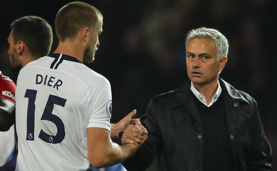 Mourinho, en un enfrentamiento con el Tottenham