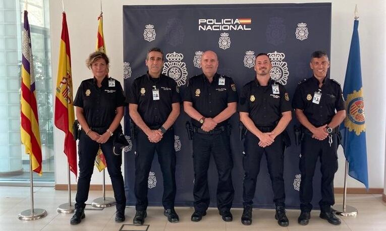 Un momento durante la presentación de los nuevos inspectores