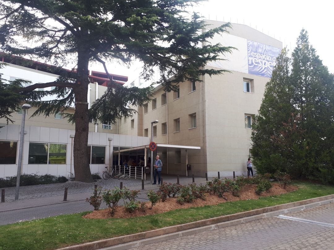 Entrada del Hospital Santos Reyes de Aranda