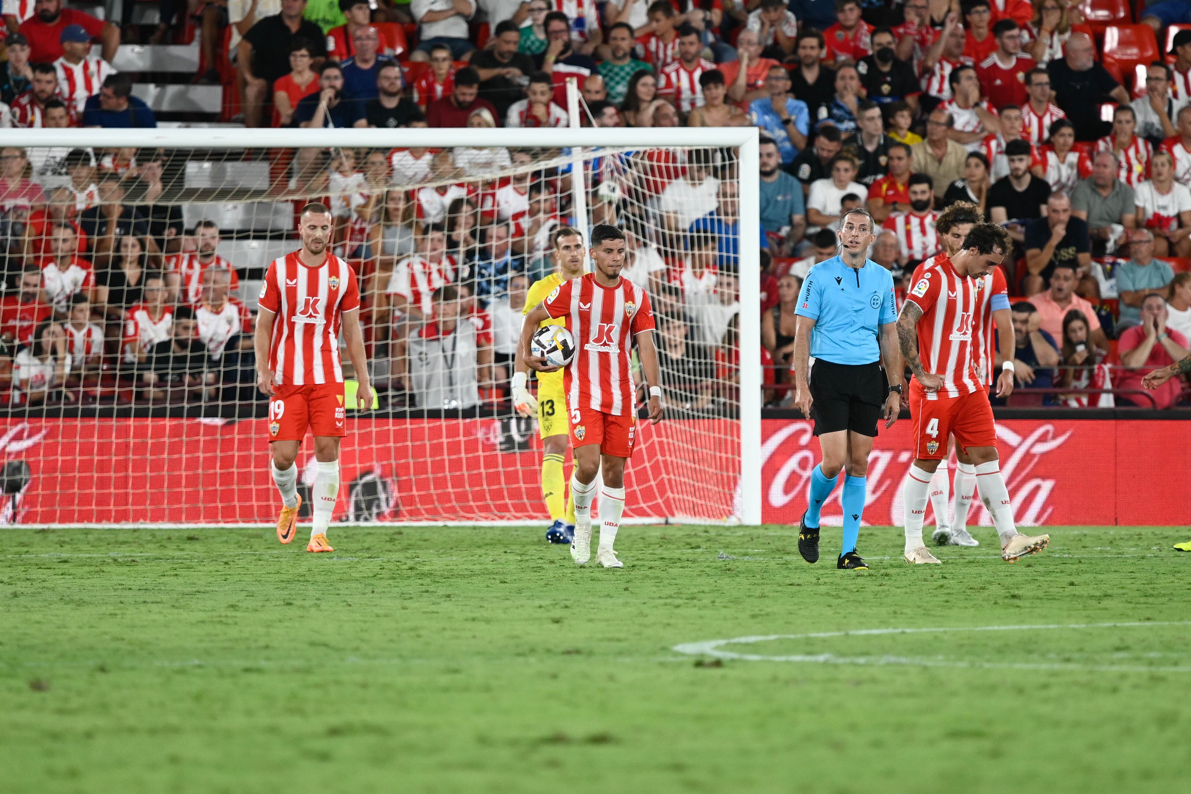 Almería-Osasuna, otro partido sin portería a cero.