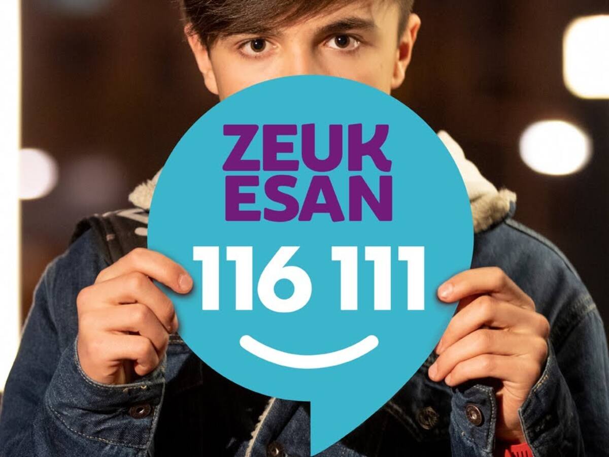 ANA MARIA PEREZ, ZEUK ESAN