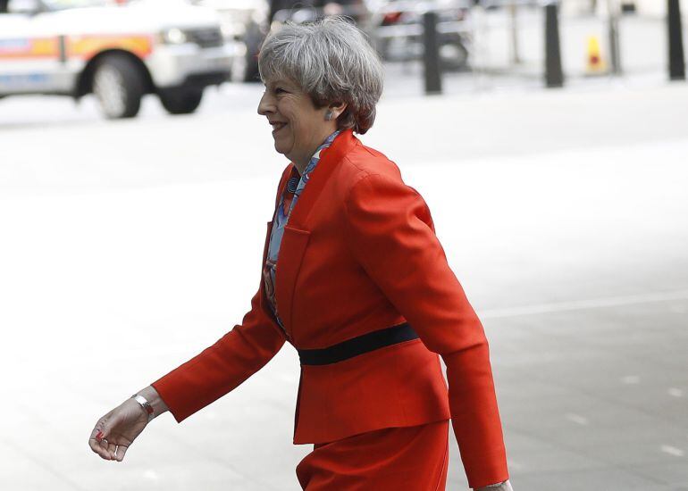 Britain&#039;s Prime Minister Theresa May arrives at the BBC to attend the Marr Show, in London, April 30, 2017.