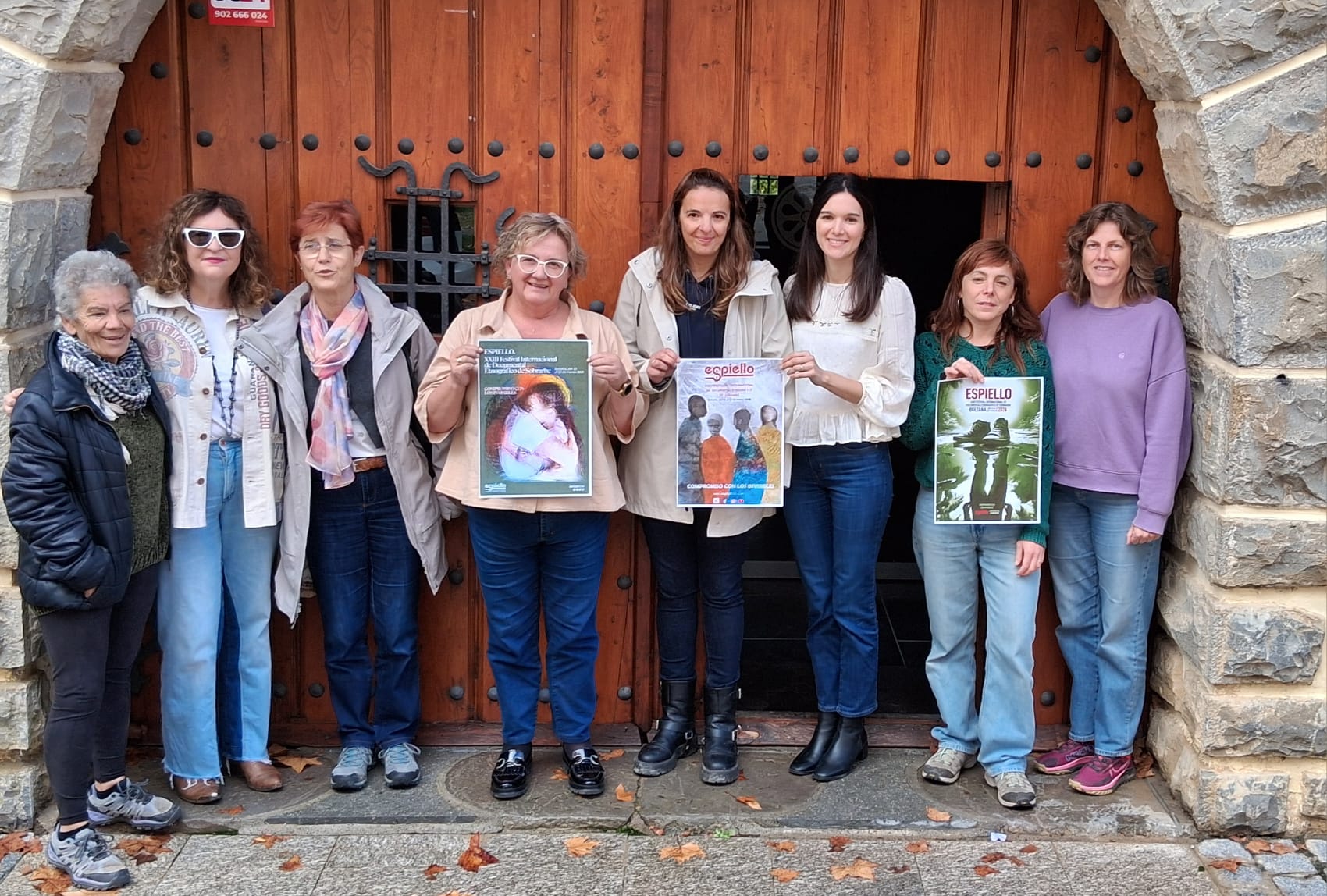 Foto jurado cartel Espiello.