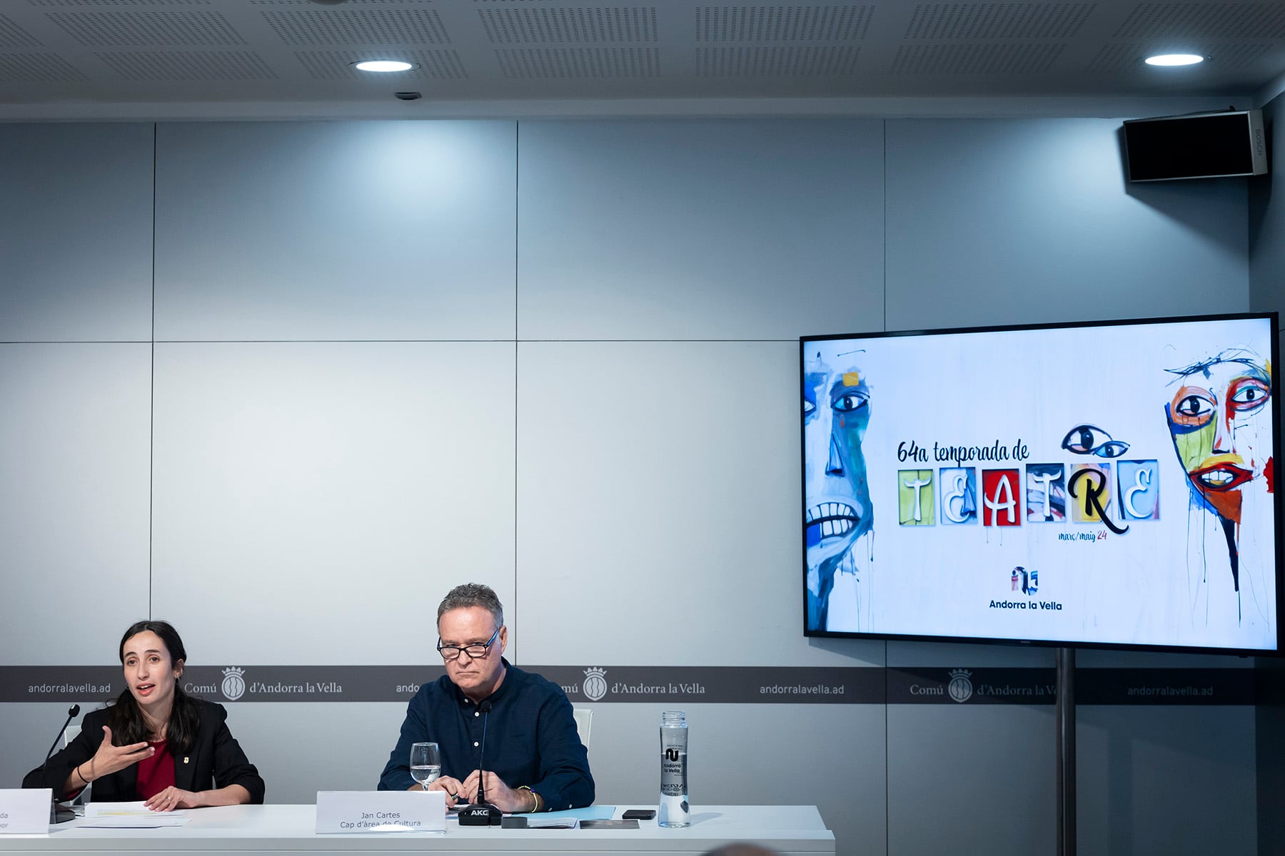 La cònsol menor d'Andorra la Vella, Olalla Losada, i el director de Cultura, Jan Cartes