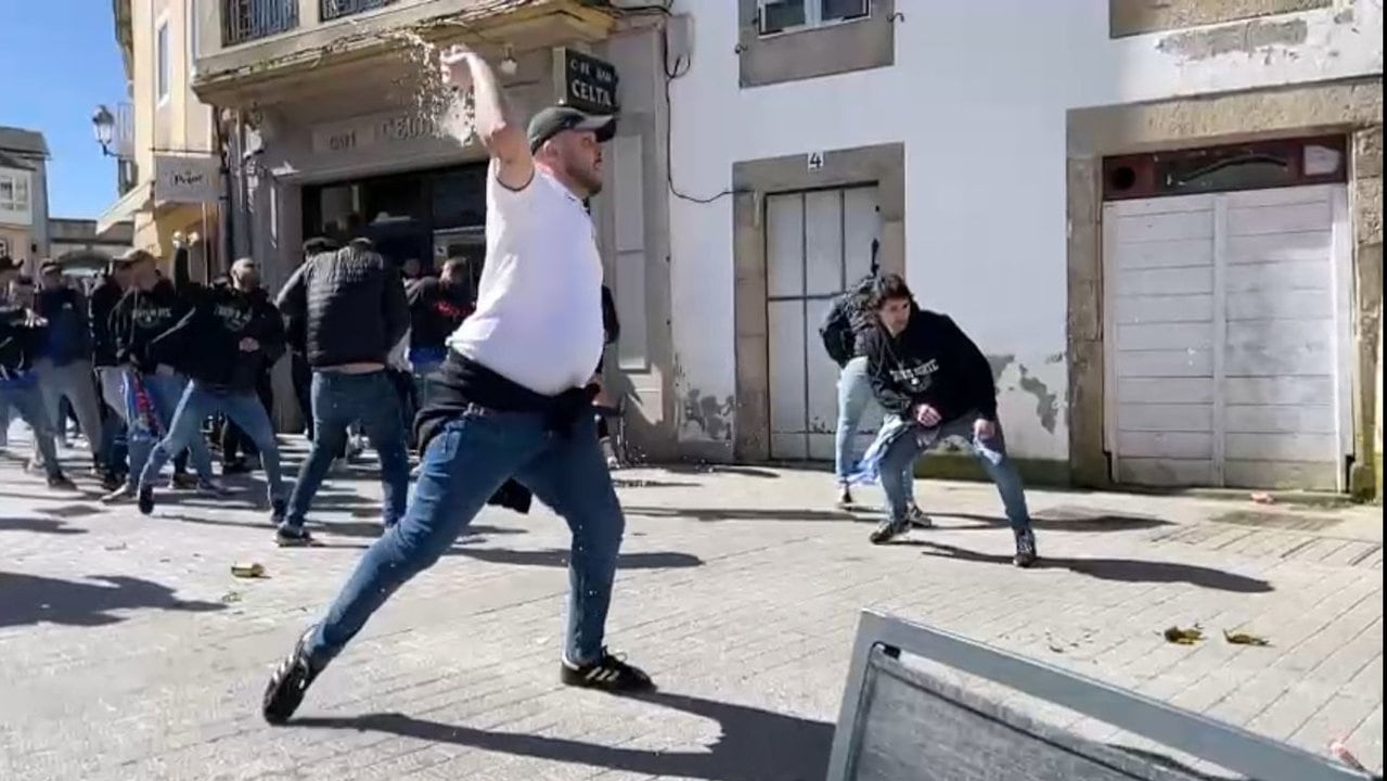 Pelea de seguidores del Lugo y la Ponferradina. EL PROGRESO