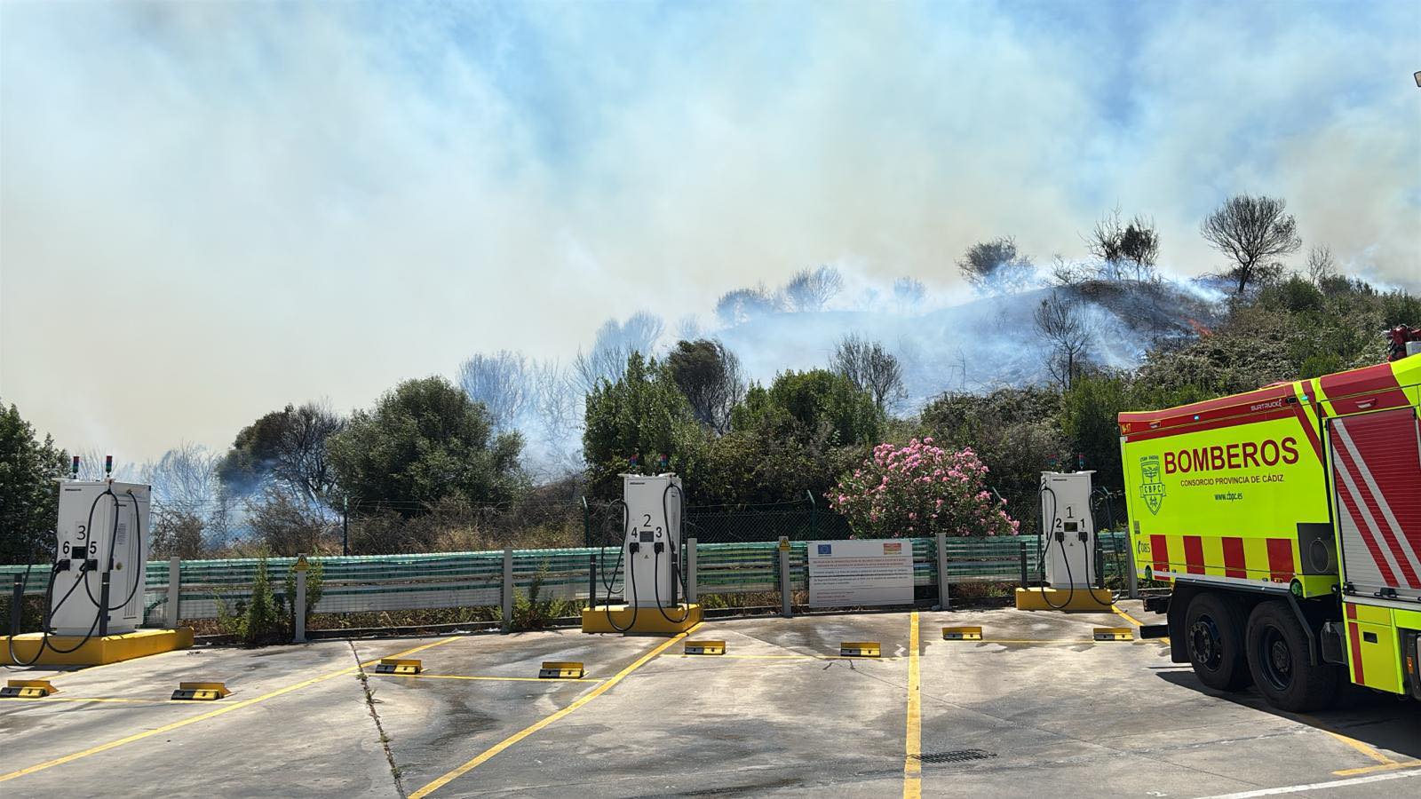 Trabajos de extinción del incendio