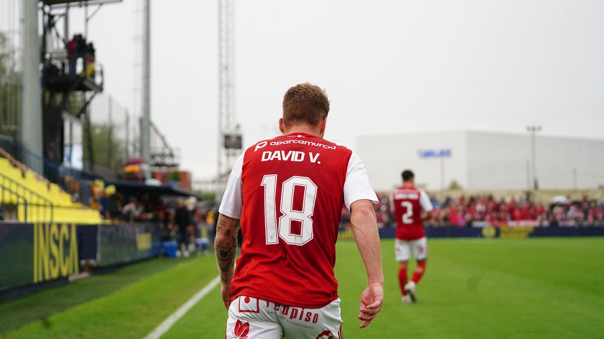 David Vicente: "La clave del Real Murcia es defender hacia arriba con un gran ritmo físico"