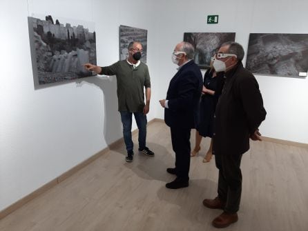 Visita del delegado de Cultura y Patrimonio en Jaén al Museo de Linares