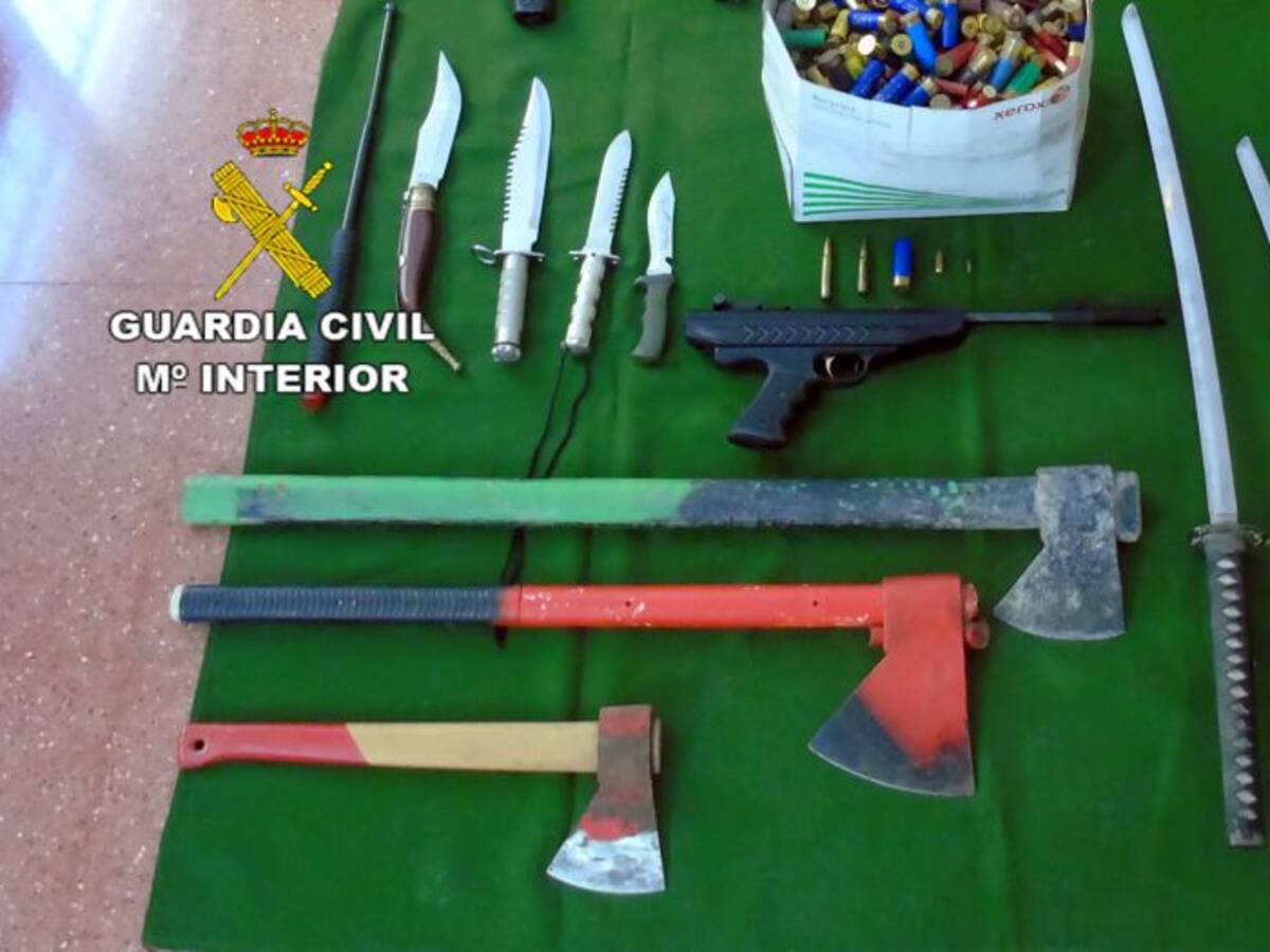 Descubierto en Puerto Lumbreras un arsenal escondido en una vivienda tras un caso de violencia de género