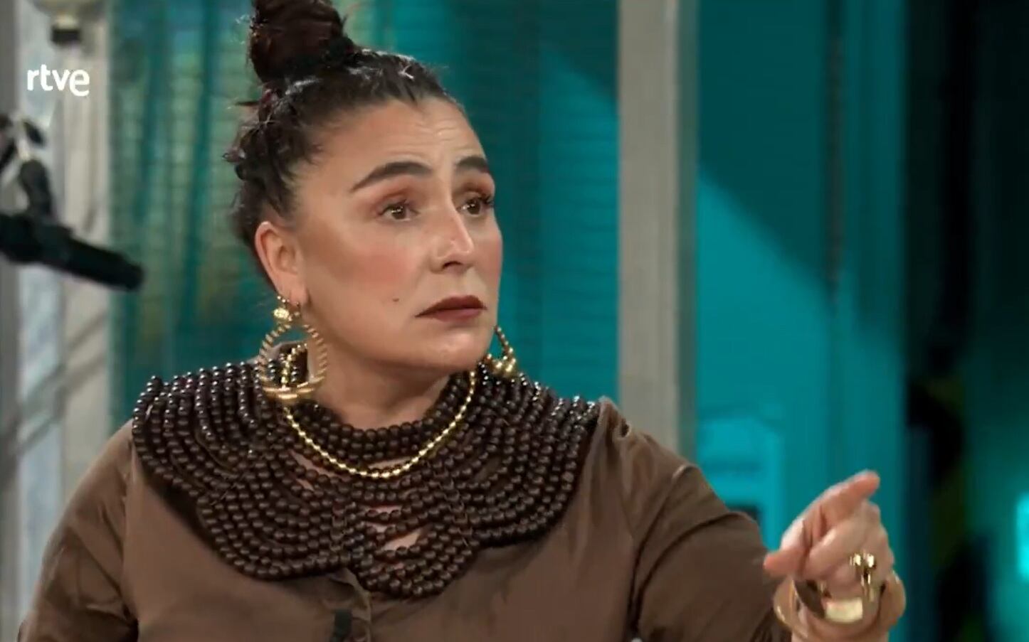 Candela Peña contando la anécdota de los Oscars en 'La Revuelta'