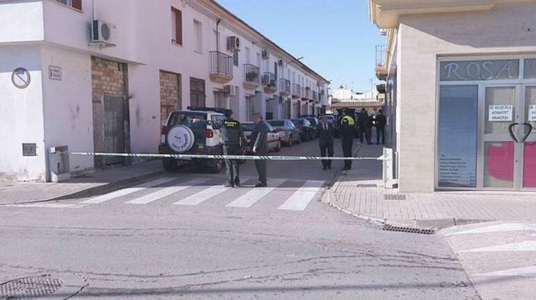 La autopsia demuestra que la mujer de 60 años mató a la pareja y luego se suicidó