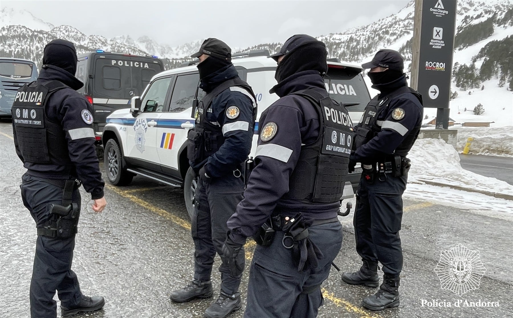 Imatges d'una de les reunions prèvies que han mantingut els cossos policials