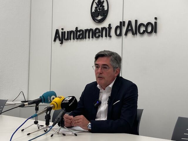 El portavoz del PP en Alcoy, Carlos Pastor