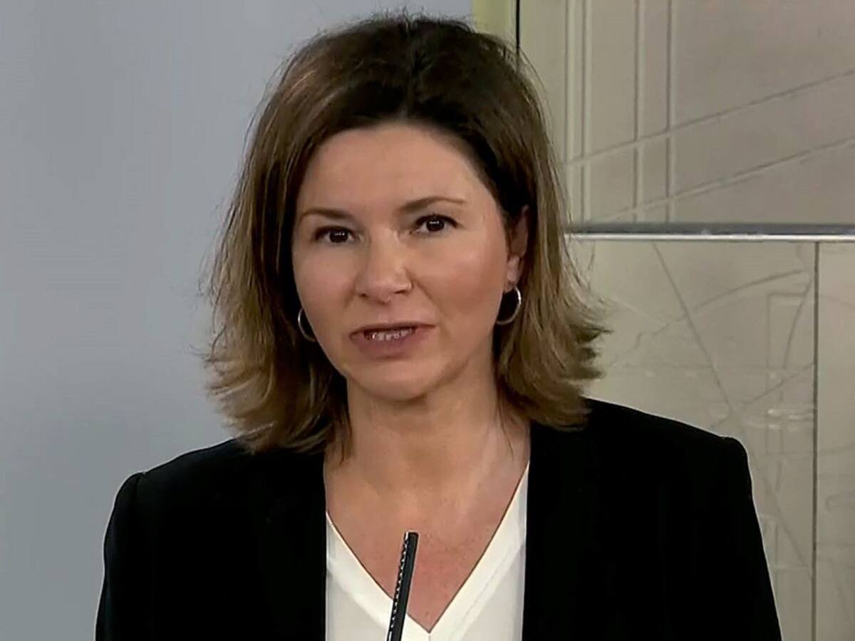 Las interferencias del móvil de la secretaria de Transportes: "No puse el modo avión"