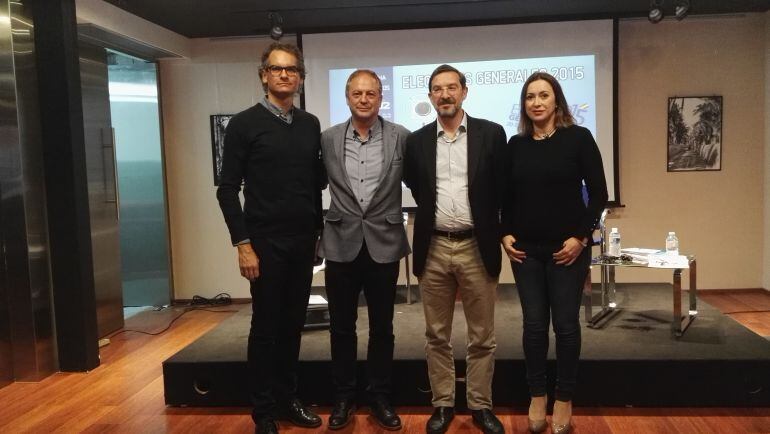 Los candidatos Carlos Sánchez y Antonio Luis Martínez Pujalte con Javier Muñoz y Cristina Medina