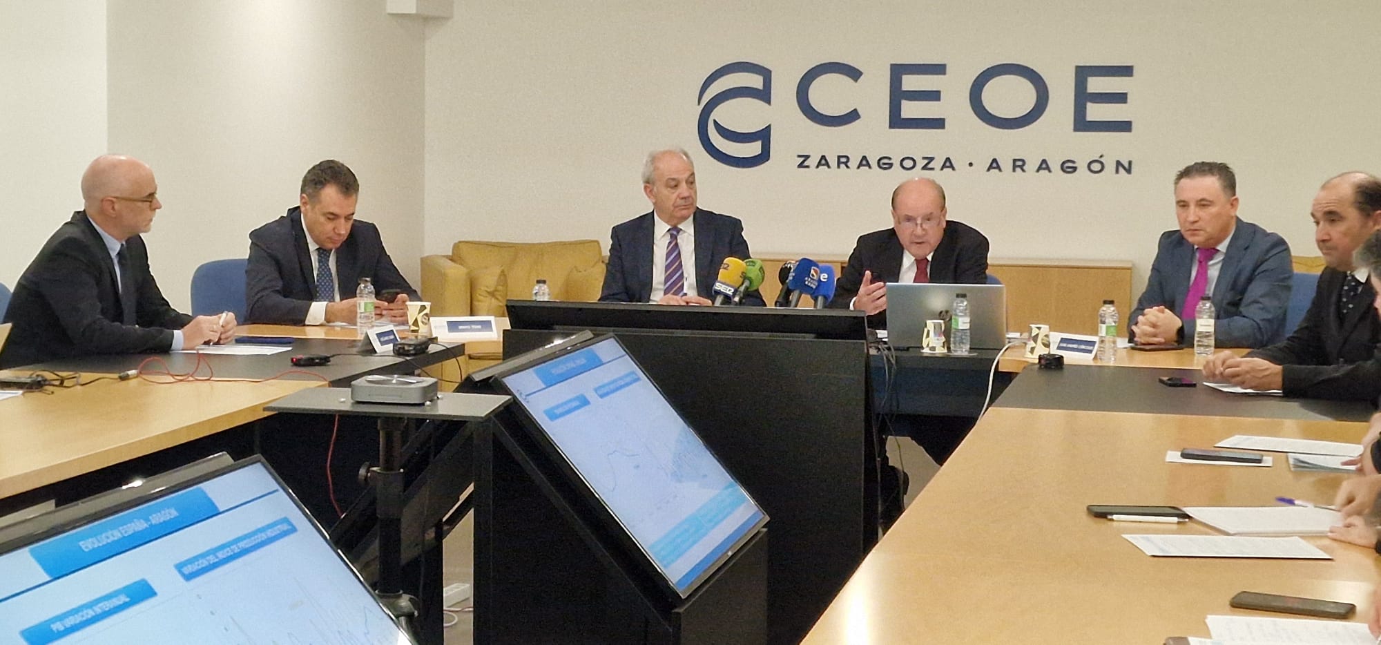 Presentación del balance anual y perspectivas para 2026 por parte de CEOE Aragón