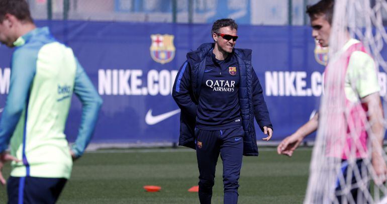 Luis Enrique en su primer entrenamiento tras anunciar su marcha del Barça cuando acabe la temporada 