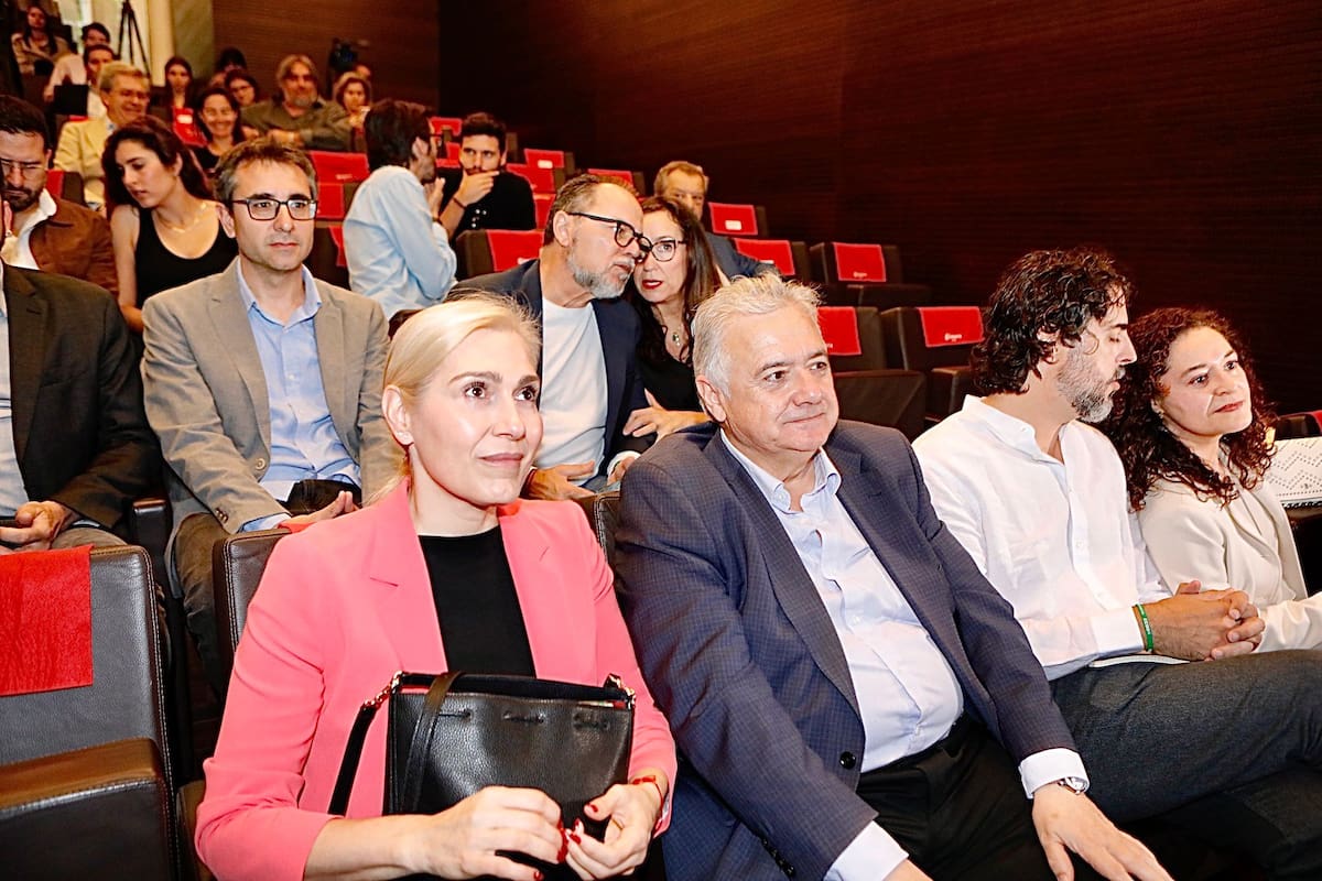 Foro con el candidato a la presidencia de la Junta de Por Andalucía, Antonio Maillo, celebrado en la Cámara de Comercio de Sevilla