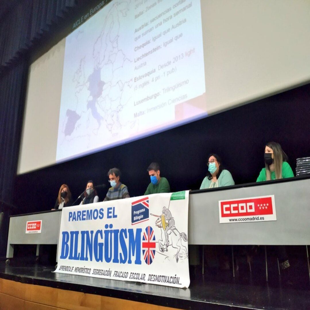 Organizaciones escolares durante el acto en el Auditorio Marcelino Camacho.