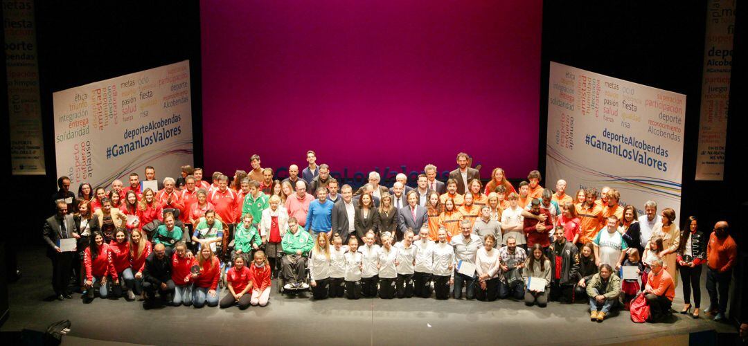 Joana Pastrana y la película ‘Campeones’ galardonadas en los Premios Deporte de Alcobendas