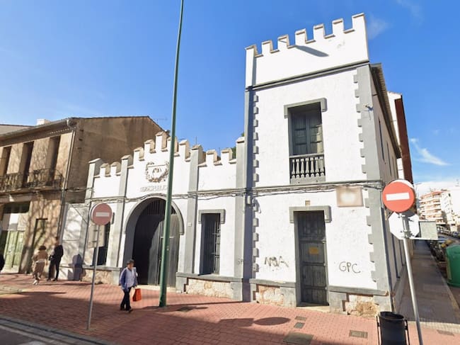 Casa de los Peones Camineros de Gandia.