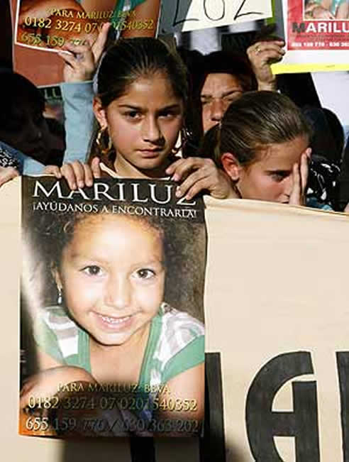 Foto de hace semanas en que se pedía la liberación de la niña, durante una de las jornadas de búsqueda