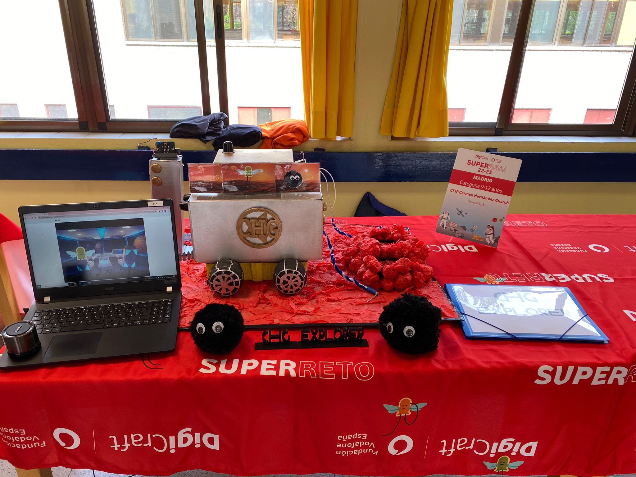 Proyecto CHG Explorer del CEIP Carmen Hernández Guarch de Tres Cantos