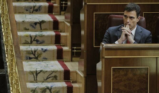 El secretario general del PSOE, Pedro Sánchez, durante el debate de totalidad del proyecto de ley de presupuestos generales del Estado para 2015