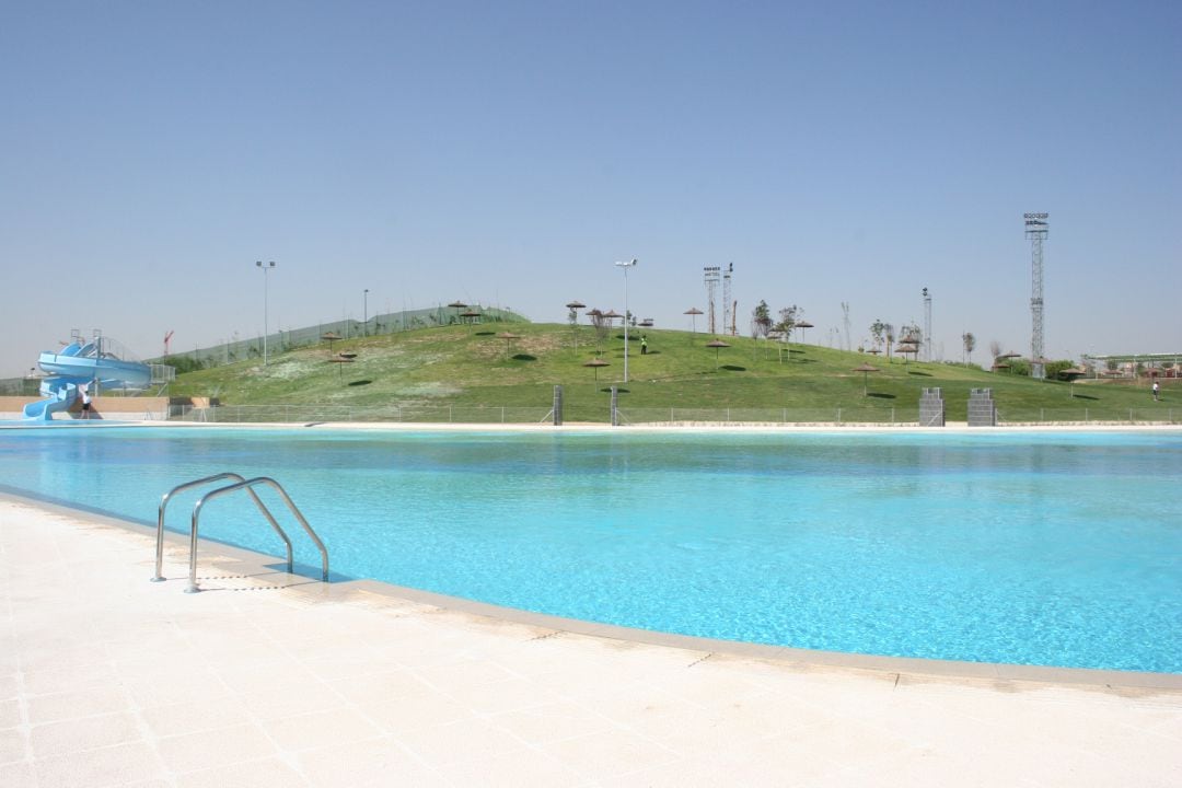 Imagen de la piscina de agua salada de Parla