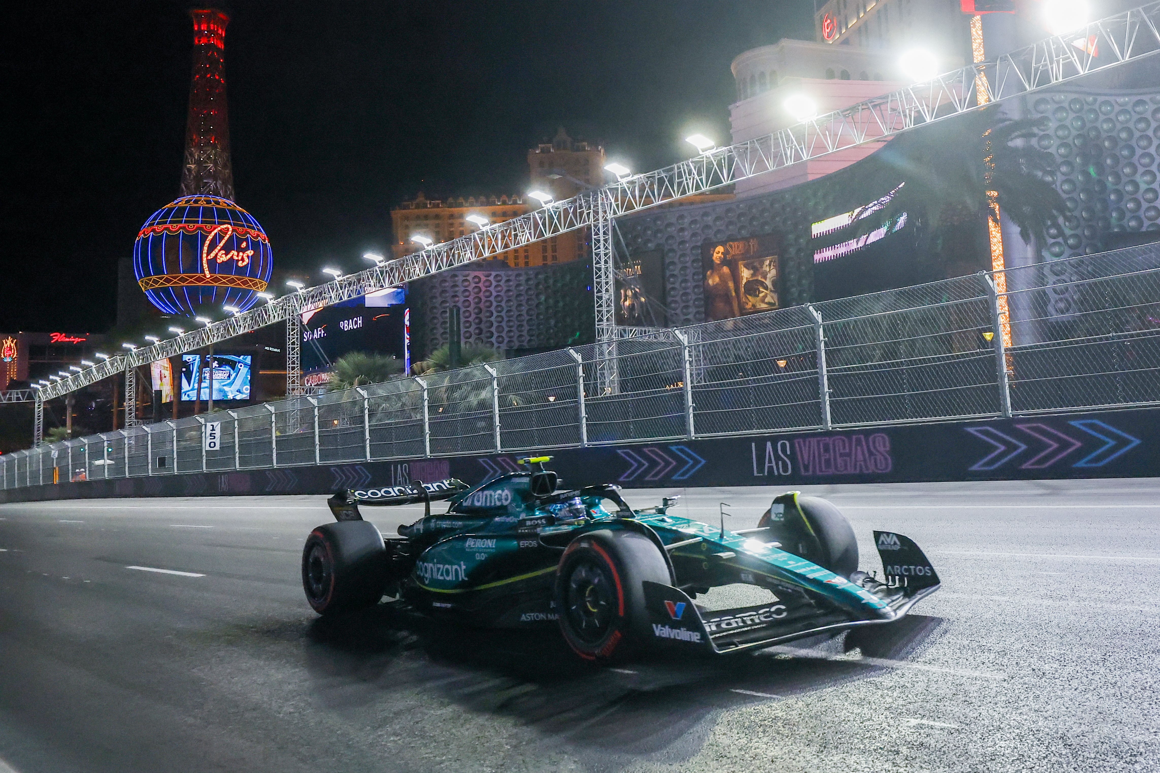 Fernando Alondo en el GP de Las Vegas hoy. (Fórmula Uno) EFE/EPA/CAROLINE BREHMAN